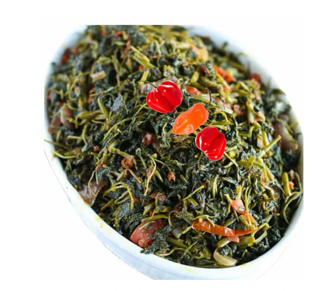 Pre-Cooked Frozen Huckleberry (Njama Njama) and Grilled Chicken with Tomato Sauce (500ml)