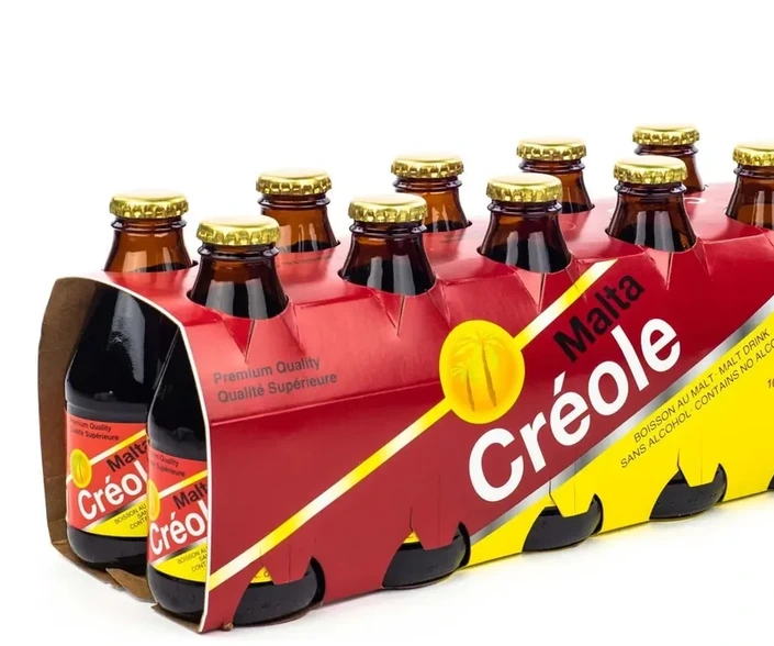 Caisse de 12 bouteilles de boisson gazeuse « Malta créole », de 207 ml chacune